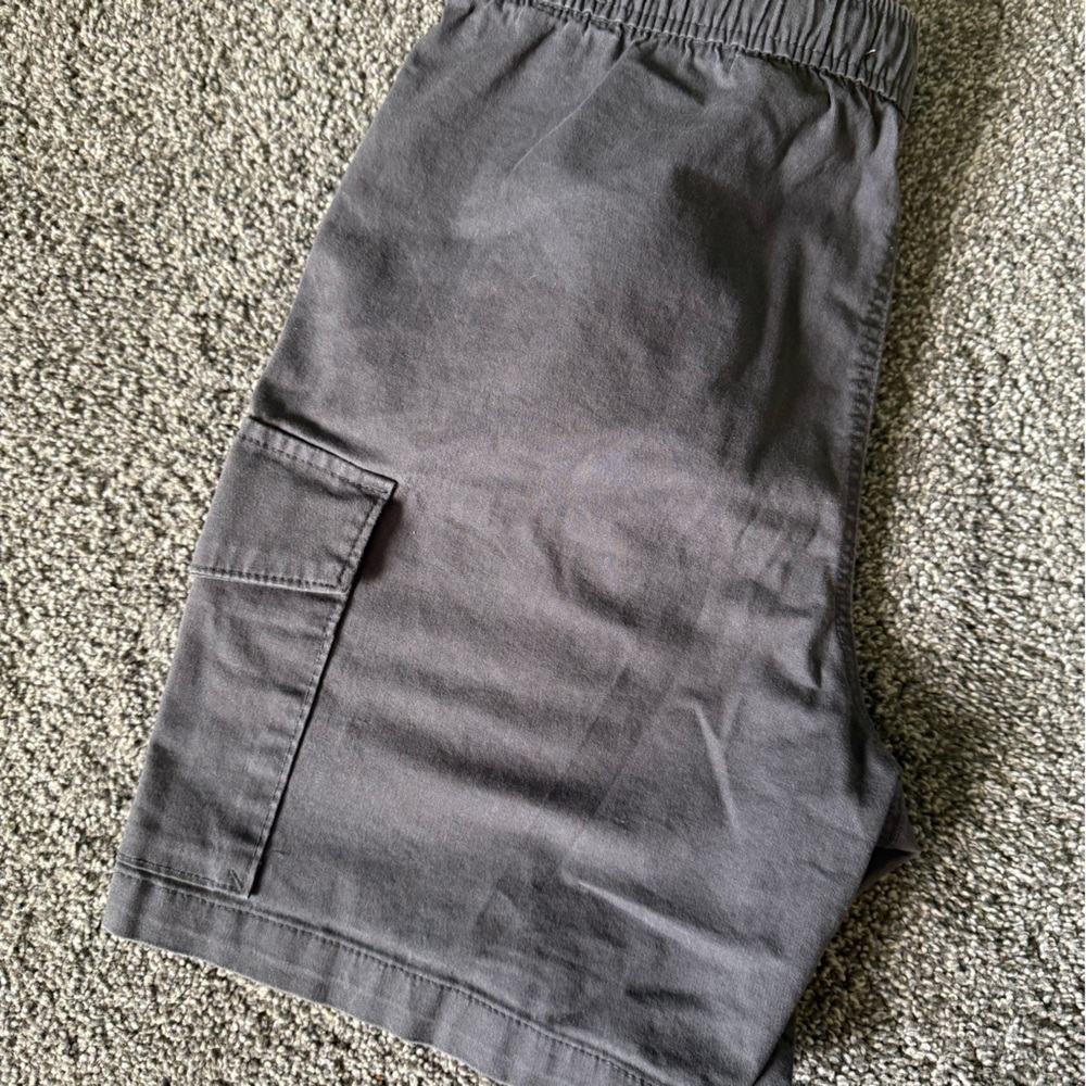 Old Navy Charcoal Cargo Shorts